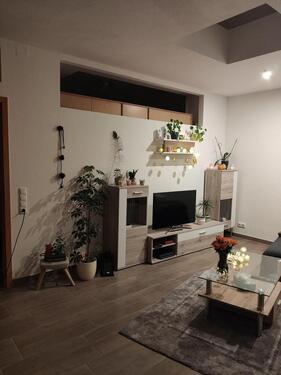 Foto - Schön geschnittene 2 Zimmer Wohnung + EBK zu vermieten