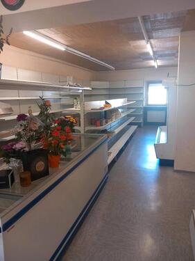 Foto - Lagerfläche Ladengeschäft - 250,00 EUR Kaltmiete,