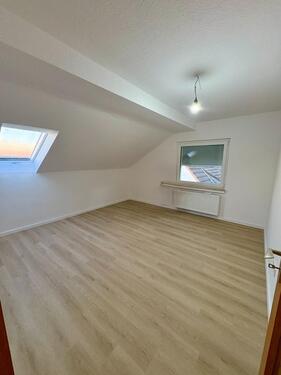 Foto - Frisch Renoviert: Lichtdurchflutete 3-Zimmer-Whg in BN Lengsdorf