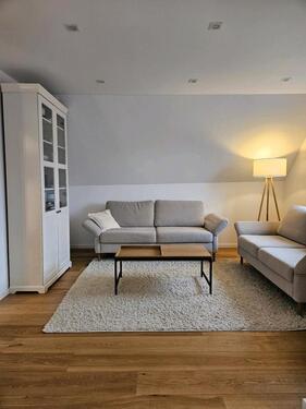 Foto - Helle, gemütliche DG Wohnung in Griesheim provisionsfrei