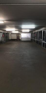 Foto - Tiefgaragen Stellplatz - 85,00 EUR Miete,