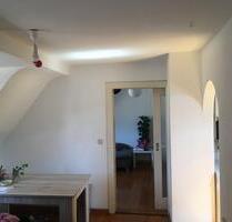 3-Zimmer-DG-Wohnung zwischen Dom und Residenz - Würzburg