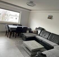 Moderne 3-Zimmer-Wohnung 74 m² – renoviert, neue Küche, Garage - Filderstadt