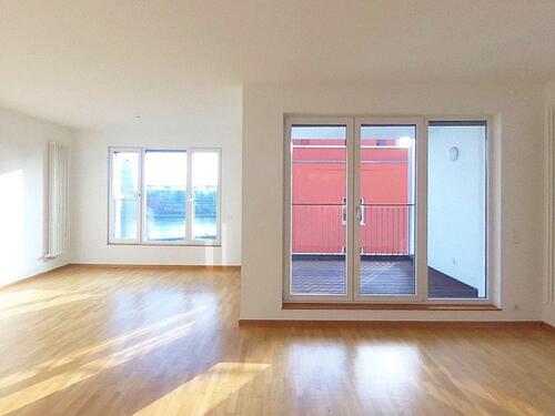 Foto - Dachgeschoßwohnung in Frankfurt am Main zur Miete