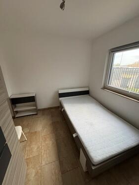 Foto - 1 Zimmer Erdgeschoßwohnung zur Miete in Roßtal