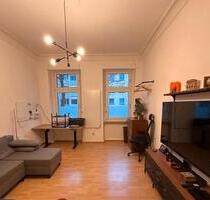1-Zi Altbau EG Wohnung - Voll möbliert - 7000€ Abschlag - Berlin Reinickendorf