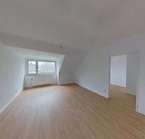 ** Große 2,5-Zimmer-Dachgeschosswohnung mit Badewanne ** - Osnabrück Hellern