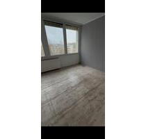 Große 3-Zimmer-Wohnung mit Balkon in Lüneburg zu vermieten