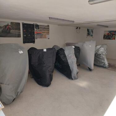 Foto - Motorrad Stellplatz - Special WINTERPACKET