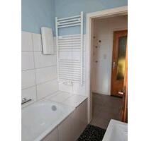 Wohnung 78 qm - 3 Zimmer Balkon zu vermieten - Langenfeld (Rheinland)