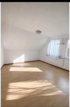 Foto - 3 Zimmer Dachgeschoßwohnung zur Miete in Rodenberg