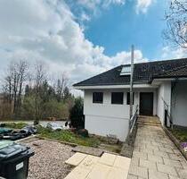 Haus in Kressbach-Tübingen - 1.500,00&nbsp;EUR Kaltmiete, ca.&nbsp; 126,00&nbsp;m&sup2; in Tübingen (PLZ: 72070)