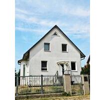 EFH BJ 2000, Vollunterkellert, Doppelgarage uvm. - Zossen