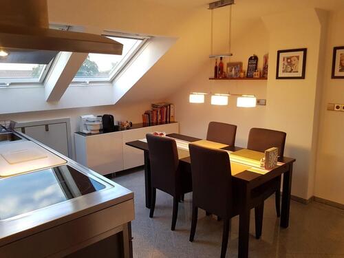Foto - Sonnige Dachgeschossperle mit Luxus Bad & Loggia * frei ab 1.11.