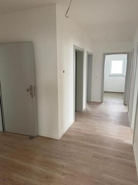 Foto - 3 Zimmer Wohnung , 90m2 in Wackersdorf inkl. Garage + Stellplatz