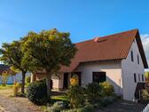 Foto - Geräumiges Familienhaus mit vermieteter Einliegerwohnung