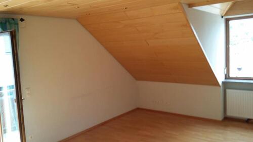Foto - 3 Zimmer Dachgeschoßwohnung zur Miete in Leinach