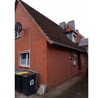 Doppelhaushälfte mit kleinem Gartenanteil von Privat - Lauenburg/Elbe