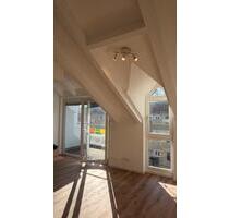 Helle 1,5-Maisonette-Wohnung in Tübingen (stadtnah)