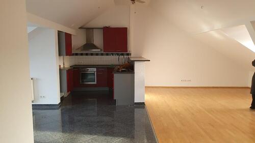 Foto - 4 Zimmer Dachgeschoßwohnung zur Miete in Fürth