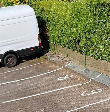 Foto - PKW Stellplatz sicher jederzeit Zugang möglich langfristige Miete