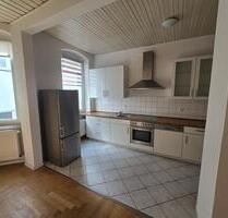 Mit Einbauküche: Sehr schöne, helle 2-3-Raum-Wohnung - Gera Alt-Bieblach