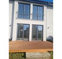 Top modernes Reihenhaus mit Garten, - Lauenburg/Elbe