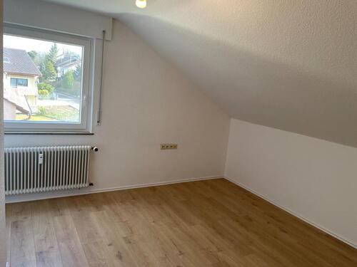 Foto - Dachgeschoßwohnung in Sternenfels zur Miete