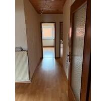 3,5 Zimmerwohnung Warmvermietung Gartenmitbenutzung - Wölfersheim