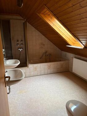 Foto - Dachgeschoßwohnung in Wölfersheim zur Miete