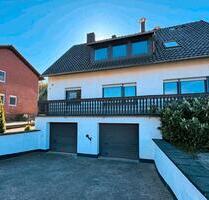 Ein - Zweifamilienhaus sofort in 31737 Rinteln Hohenrode, Privat