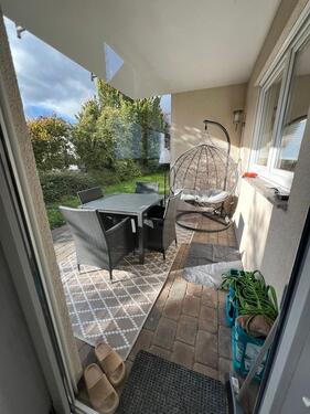 Foto - Ruhige Souterrainwohnung mit eigenem Garten