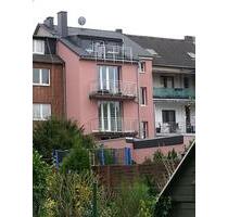 2 Zimmer DG mit BalkonTerrasse ab 01.05.26 zu vermieten! - Neuss Furth-Mitte
