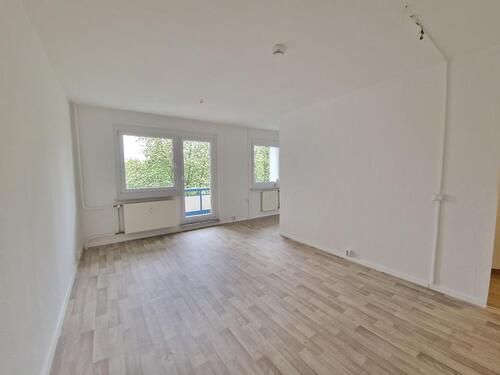 Foto - *Schöner wohnen - Ab sofort 1 Zimmer mit Balkon in der 1. Etage*