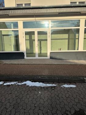 Foto - Ladenfläche gute Lage - 870,00&nbsp;EUR Kaltmiete, ca.&nbsp; 3,00&nbsp;m&sup2;