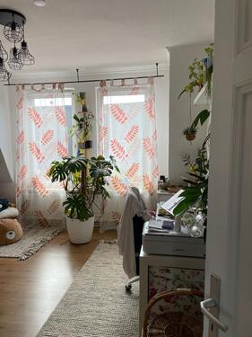 Foto - sonnendurchflutetes WG-Zimmer in zentraler Lage