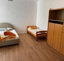 1Zimmer Miete 800 .1 zimmer für 2Personen 900 - Berlin Marzahn-Hellersdorf