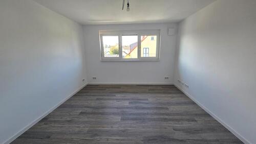 Foto - Erstbezug nach Kernsanierung: 3,5-Raum-Wohnung mit gehobener Auss