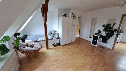Foto - DG-Wohnung, 1 ZKB, 35 m², ab 01.12.25 oder 01.01.26 zu vermieten