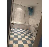 3 Zi 90 qm Einligerwohnung mit Terrasse am Rott - Wuppertal Barmen