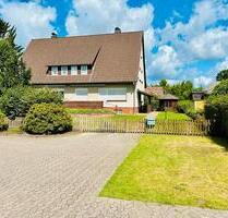 Doppelhaushälfte und separates Baugrundstück - Faßberg