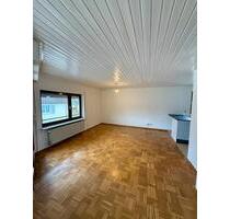 2,5 Zi Wohnung mit Balkon & Stellplatz in Bad Boll - Hattenhofen