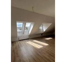 2-Zimmer 69qm Dachgeschosswohnung mit EBK in 96450 Coburg