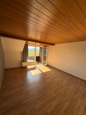 Foto - 3-Zimmer-Dachgeschosswohnung in Lage-Kachtenhausen