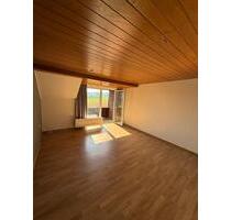 3-Zimmer-Dachgeschosswohnung in Lage-Kachtenhausen - Detmold Hiddesen