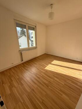 Foto - Helle, zentral gelegene 2,5-Zimmer-Altbauwohnung -mit Klimaanlage