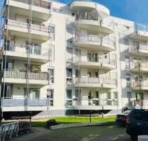 Schöne, Helle 3-Zimmer-Wohnung mit Balkon, Taunusblick & Tiefgar. - Wiesbaden Südost