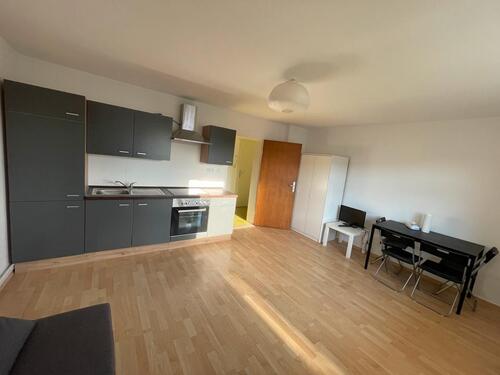 Foto - 2 Zimmer Wohnung mit Offenem EinbauKüche und Balkon in Schwalbach