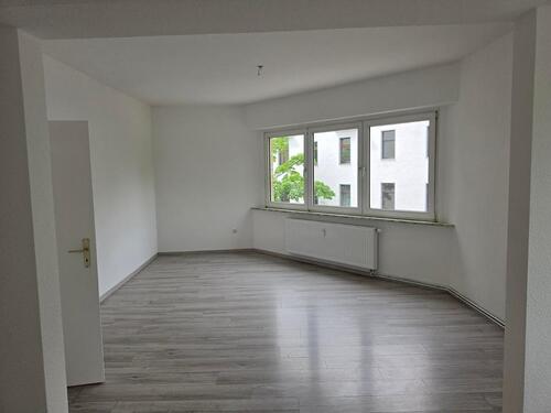 Foto - Renovierte 3,5-Zimmer-Wohnung in zentraler Lage von Duisburg