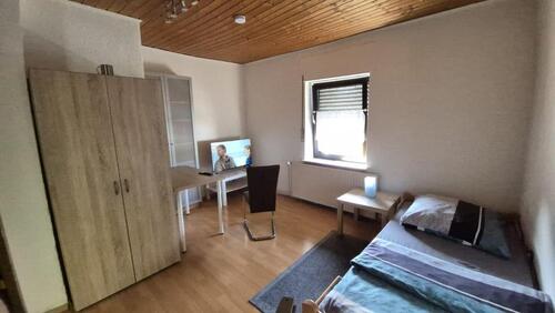 Foto - Mobliertes Zimmer (1.OG) in 57638 Neitersen-Obernau zu vermieten